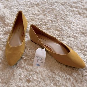 BOGO - NWT - Yellow Flats
